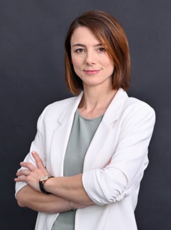 Jeannine Hierländer